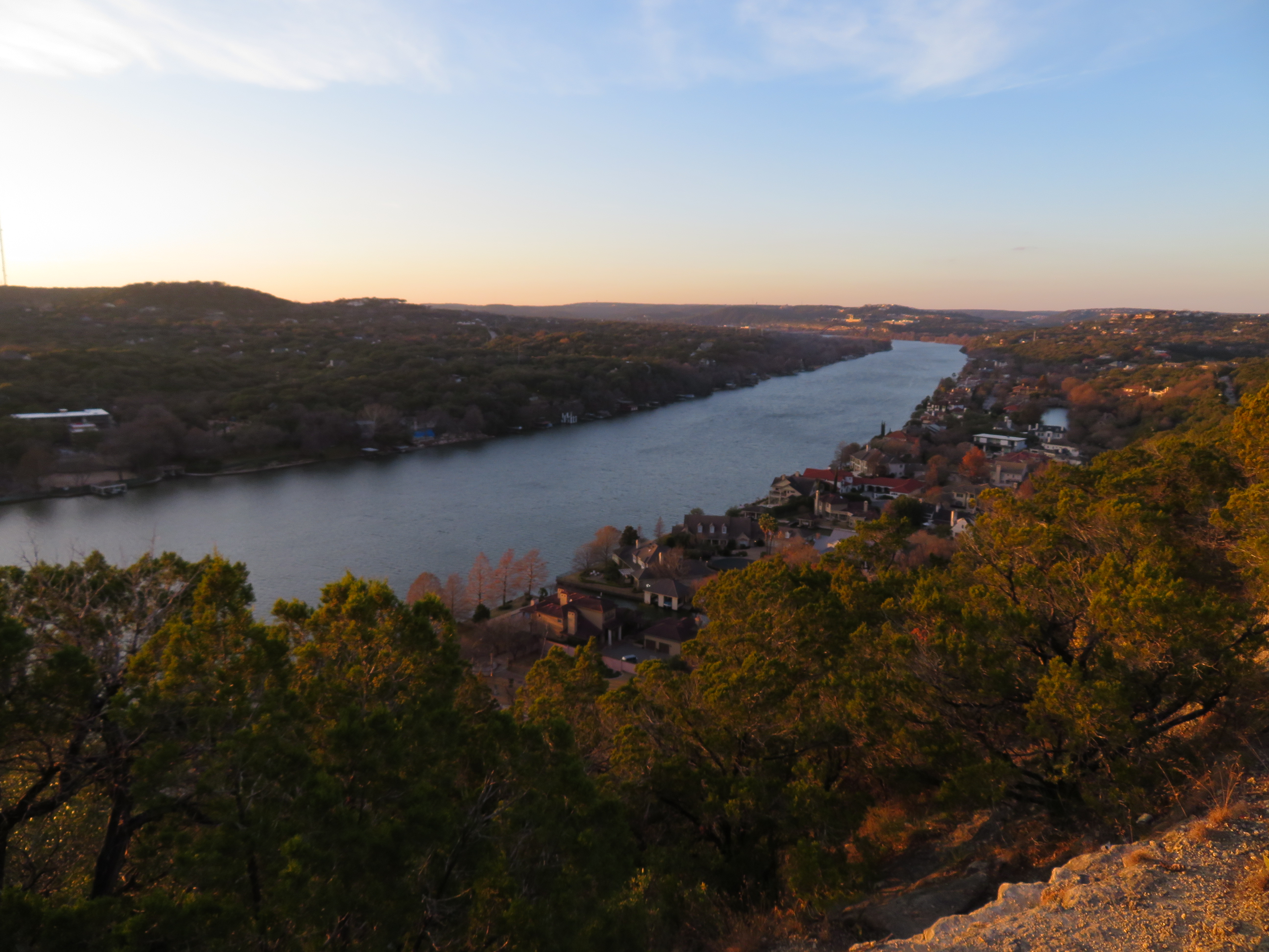 Climb Mt. Bonnell: The Highest Point In Austin, Texas | Julie Journeys